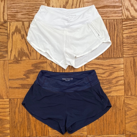 (2) Outdoor Voices Hudson 2.5” Shorts - Picture 2 of 5